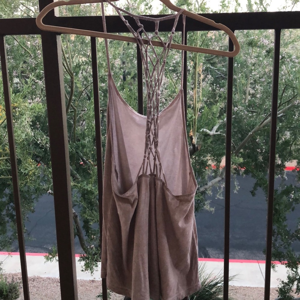 ♦️Volcom Tank♦️ - Picture 3 of 7